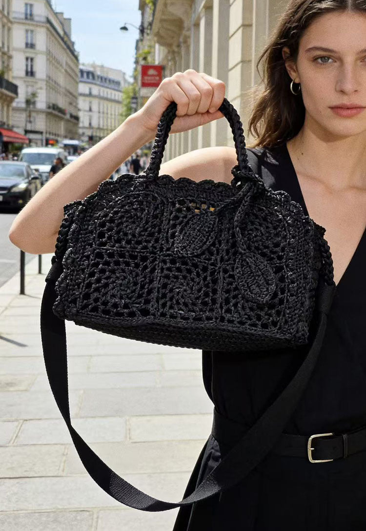 Women's Hand-woven Fashion Crochet Niche Design Beach Women's Shoulder Bag