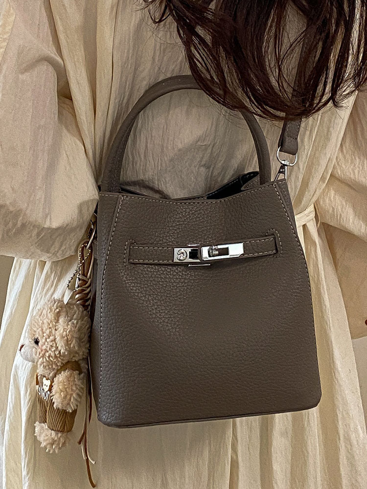 Women's Korean Style Spring Retro Commuter Bucket Bag