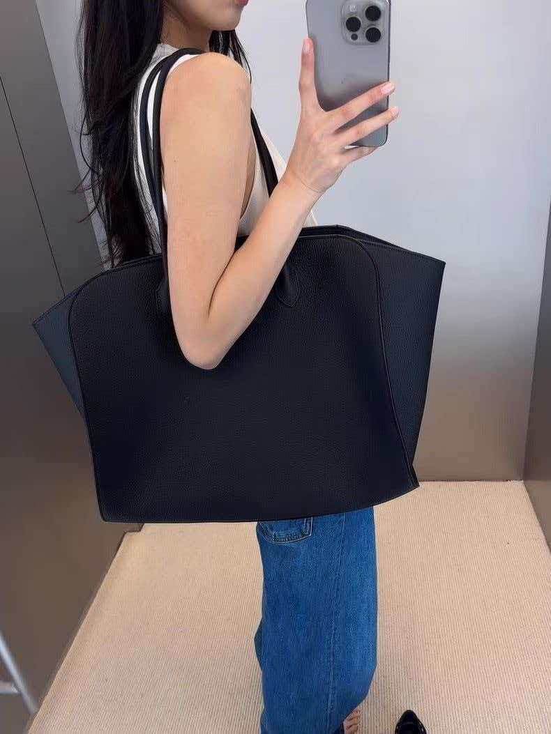 Glamorous Women's Better Shopping Big Cowhide Tote Bag