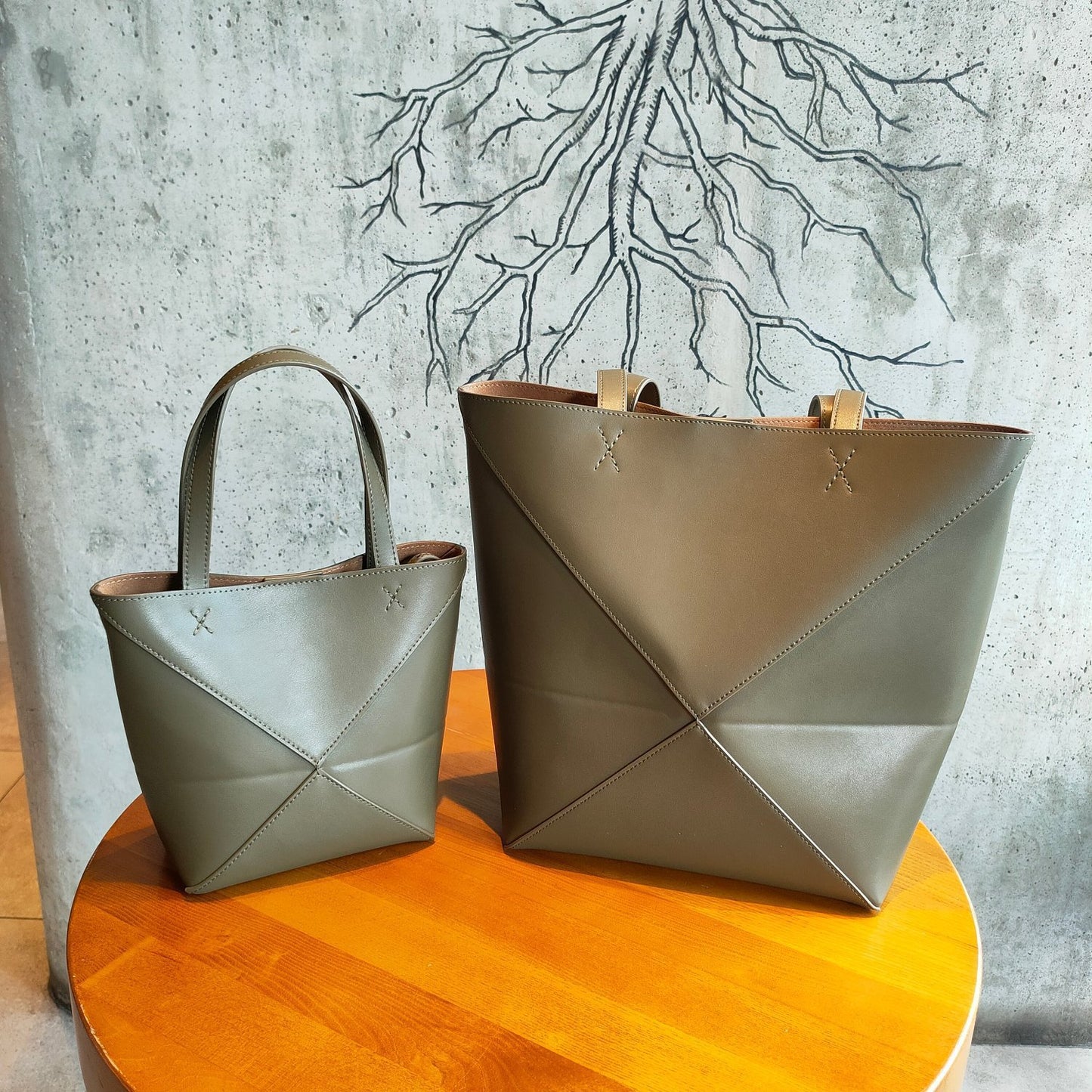 Women's Genuine Leather Geometric Deformation Folding Large Handbags