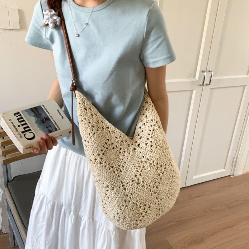 Women's Hollowed Big Trendy Summer Seaside Vacation Beach Tote Bags