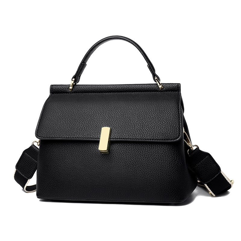 Women's Fashion Wide Strap High-grade Button Pouch Light Women's Messenger Bag