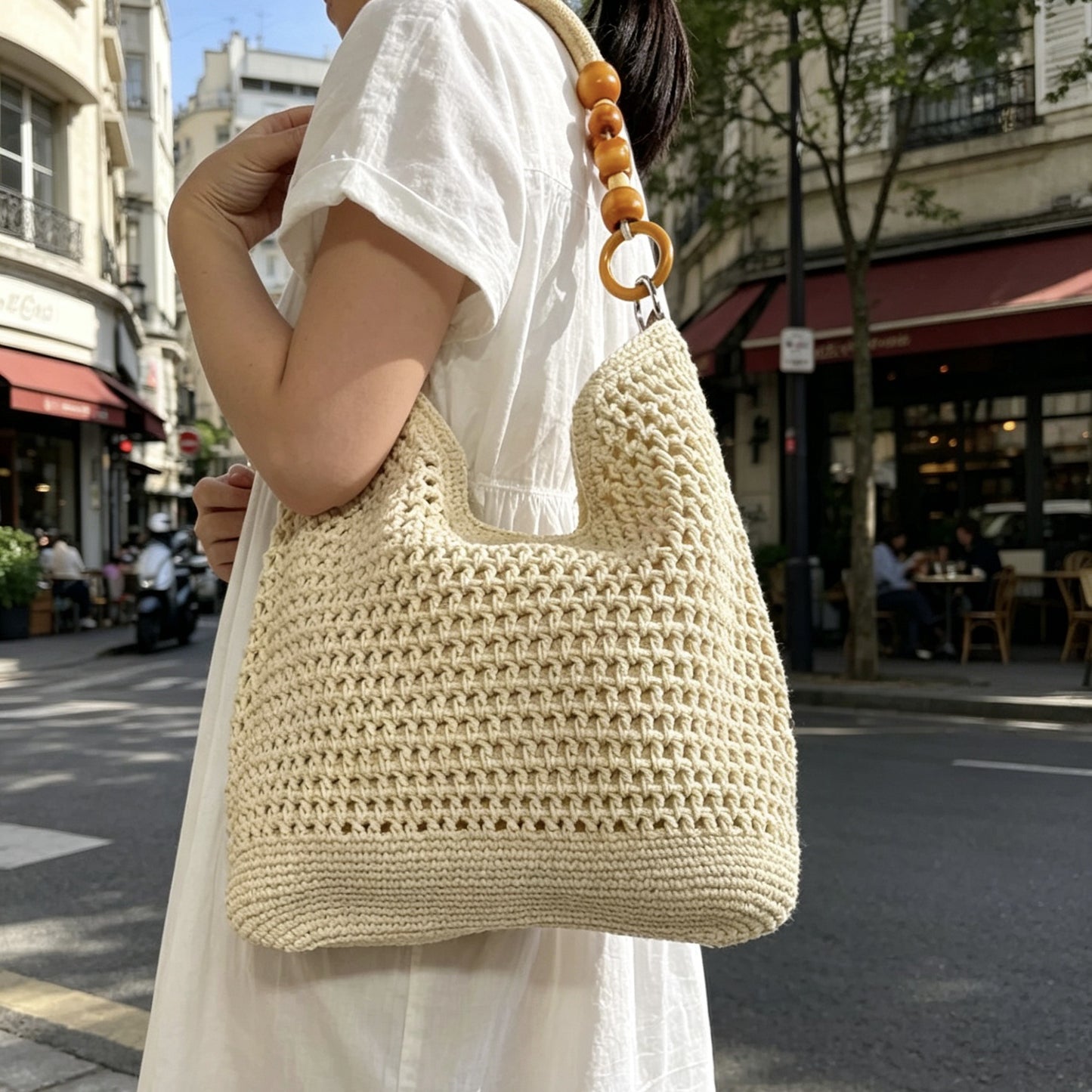 Women's High-grade Niche Crocheted Cotton Thread Straw Large Capacity Underarm Vacation Women's Shoulder Bag