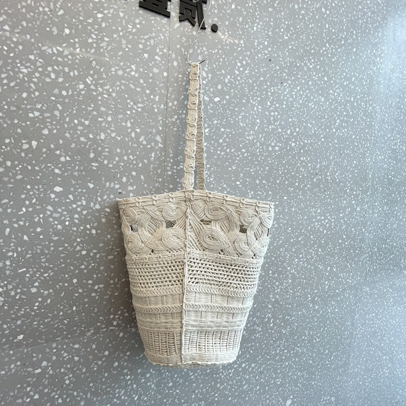 Weaving Hollow Seaside Vacation Beach Trendy Fashion Women's Shoulder Bag