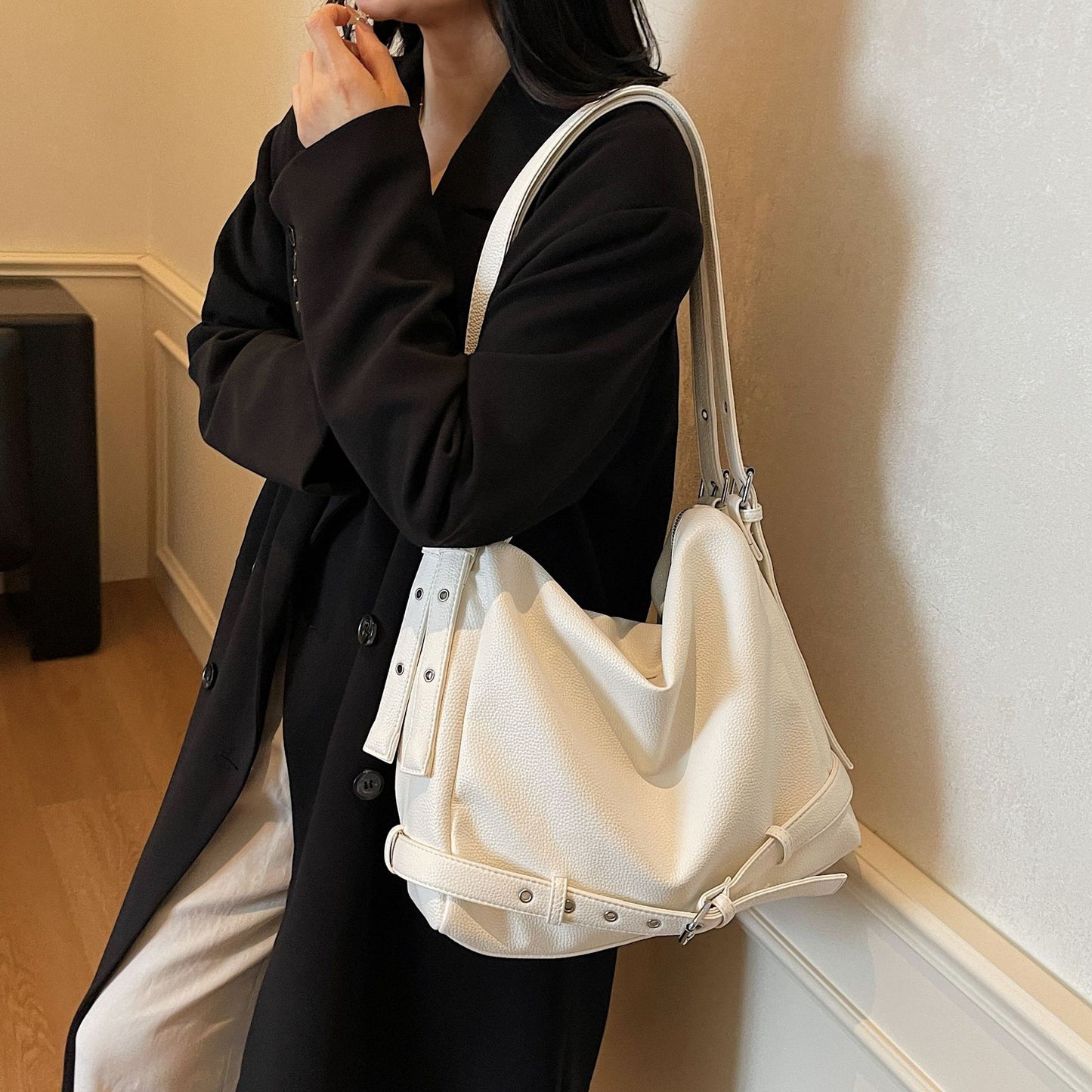 Motorcycle Simple Commute Korean Style Vintage Shoulder Bags