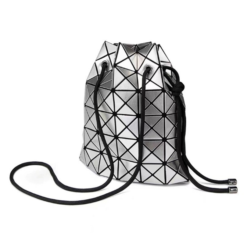 Women's House Drawstring Geometric Cutting Piece Type Large Bucket Bag