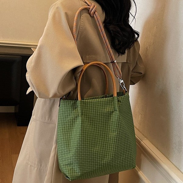 Women's Fashion Plaid Niche Portable Commuter Simple Women's Messenger Bag