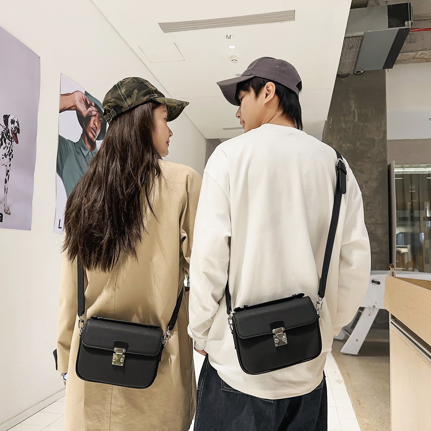 Men's Fashion Twist Leather Fashionable Korean Style Men's Messenger Bag