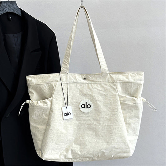 Women's Large Capacity Lightweight Commuter Fashion Tote Bag