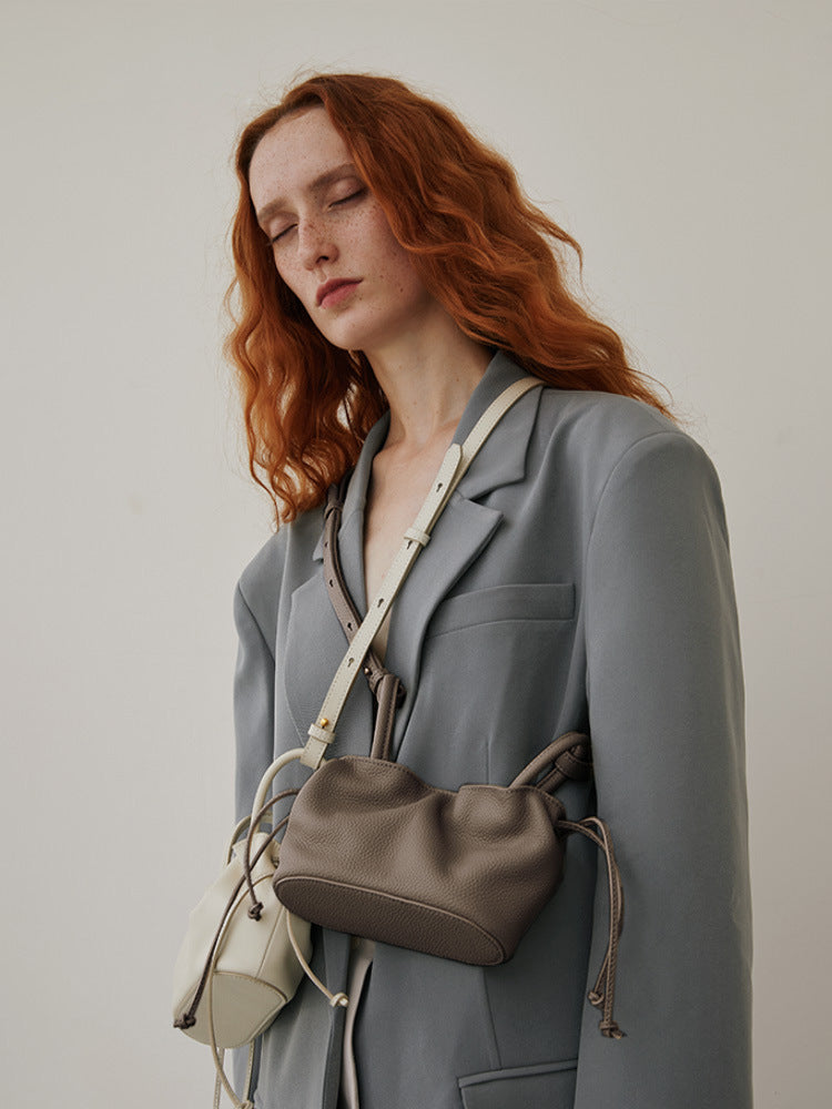 Women's Streamline Series Pleated Underarm Leather Bucket Bag