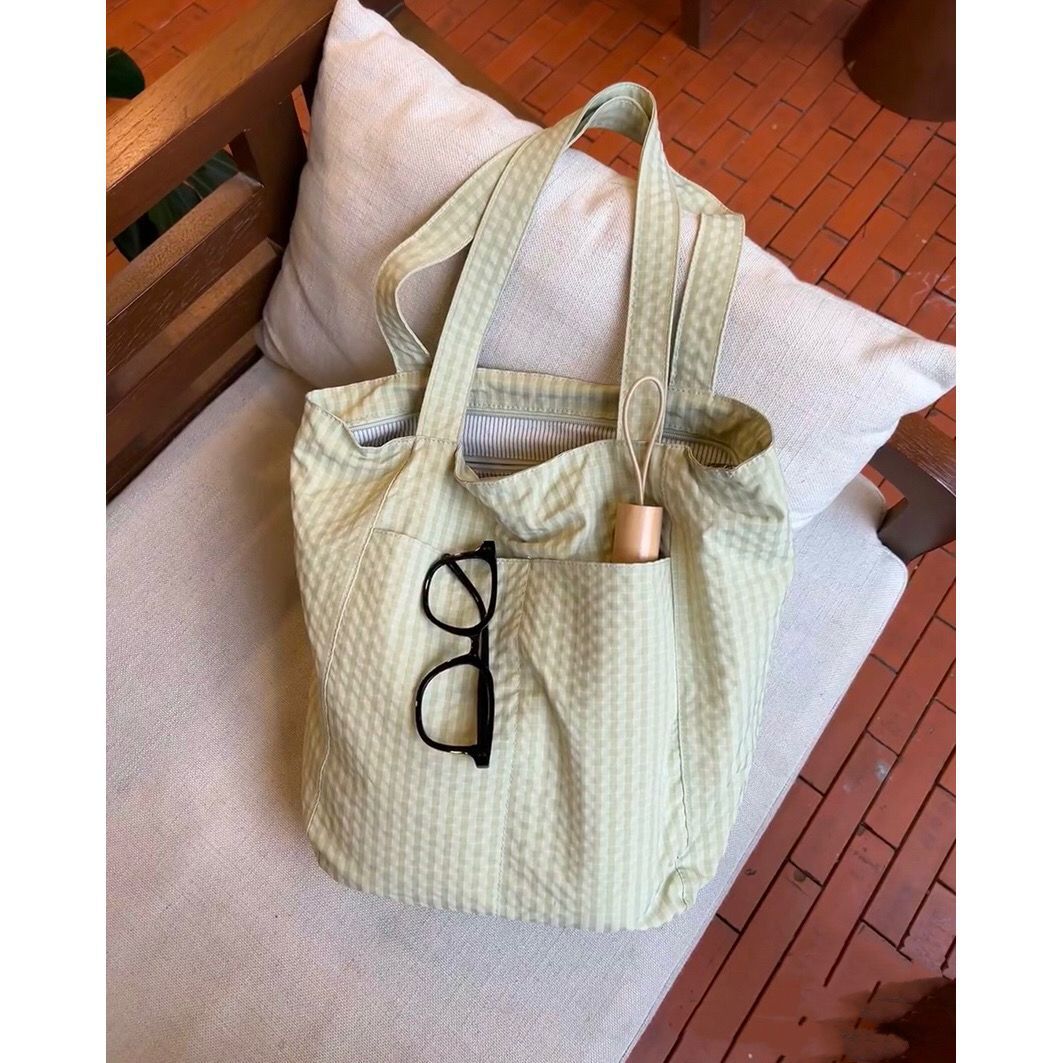Women's Style Artistic Nylon Canvas Large Capacity Commuter Bucket Bag