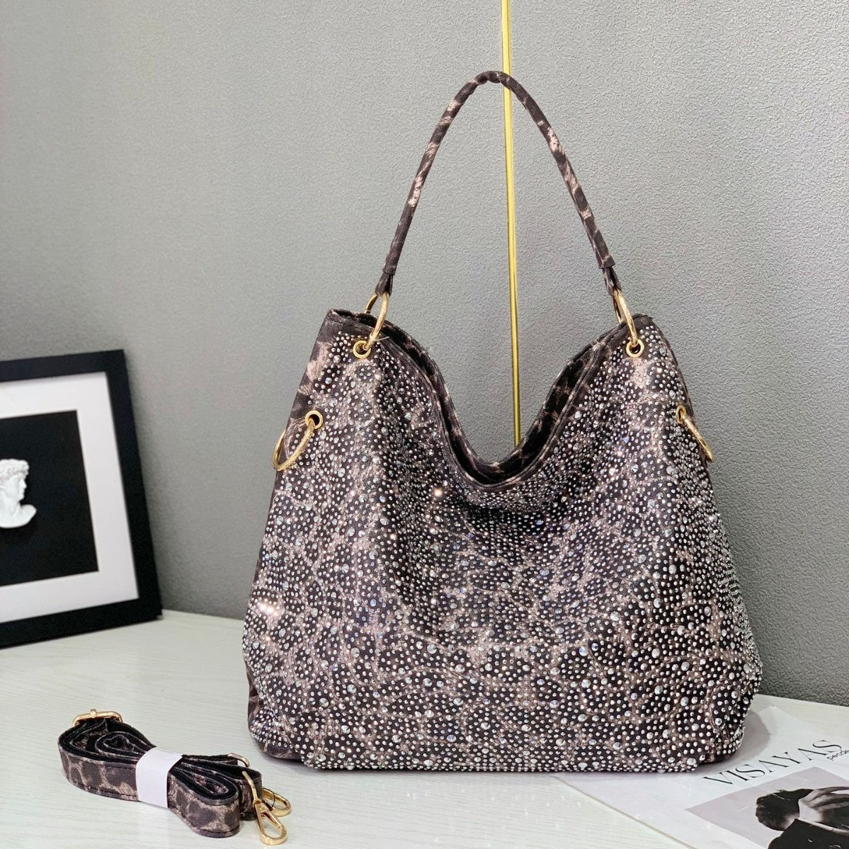 Women's Fashion Rhinestone Retro Large Capacity Portable Tote Bag