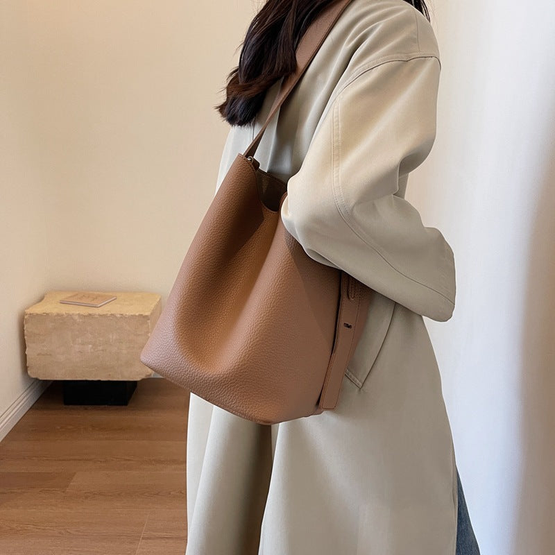 Women's Super Popular Retro Simple Large Capacity Tote Bags