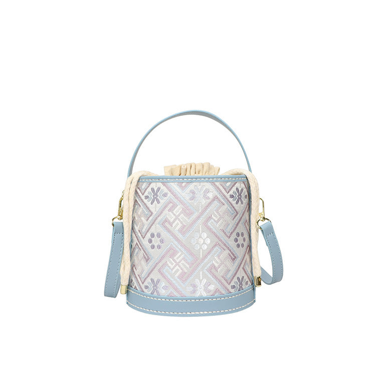 Women's Niche Hand Holding Korean Fashion Material Bucket Bags