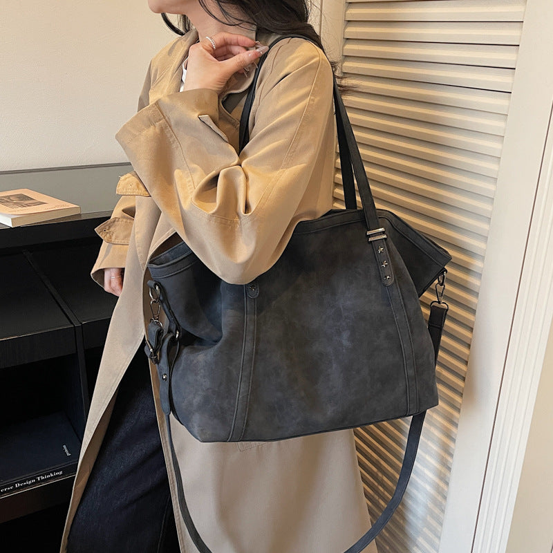 Women's Trendy Large Capacity Fashion Retro Bags
