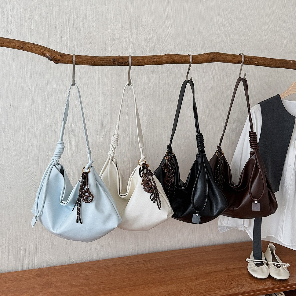 Large Capacity Korean Style Simple Western Lazy Minority Tote Bag