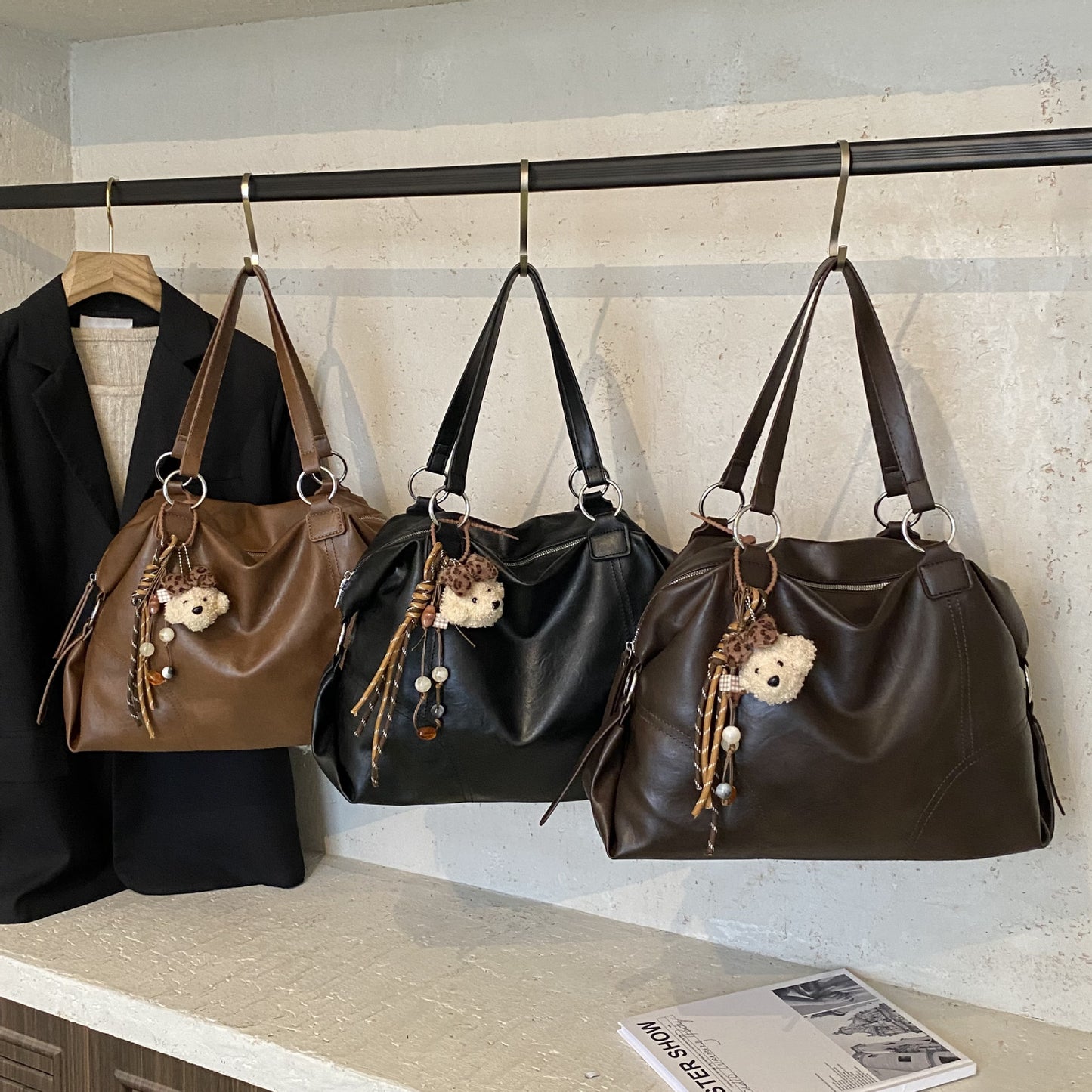 Women's One Simple Large Capacity Wax Leather Women's Shoulder Bag