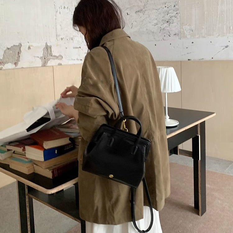 Women's Retro Clip Niche Black Trendy Women's Backpack