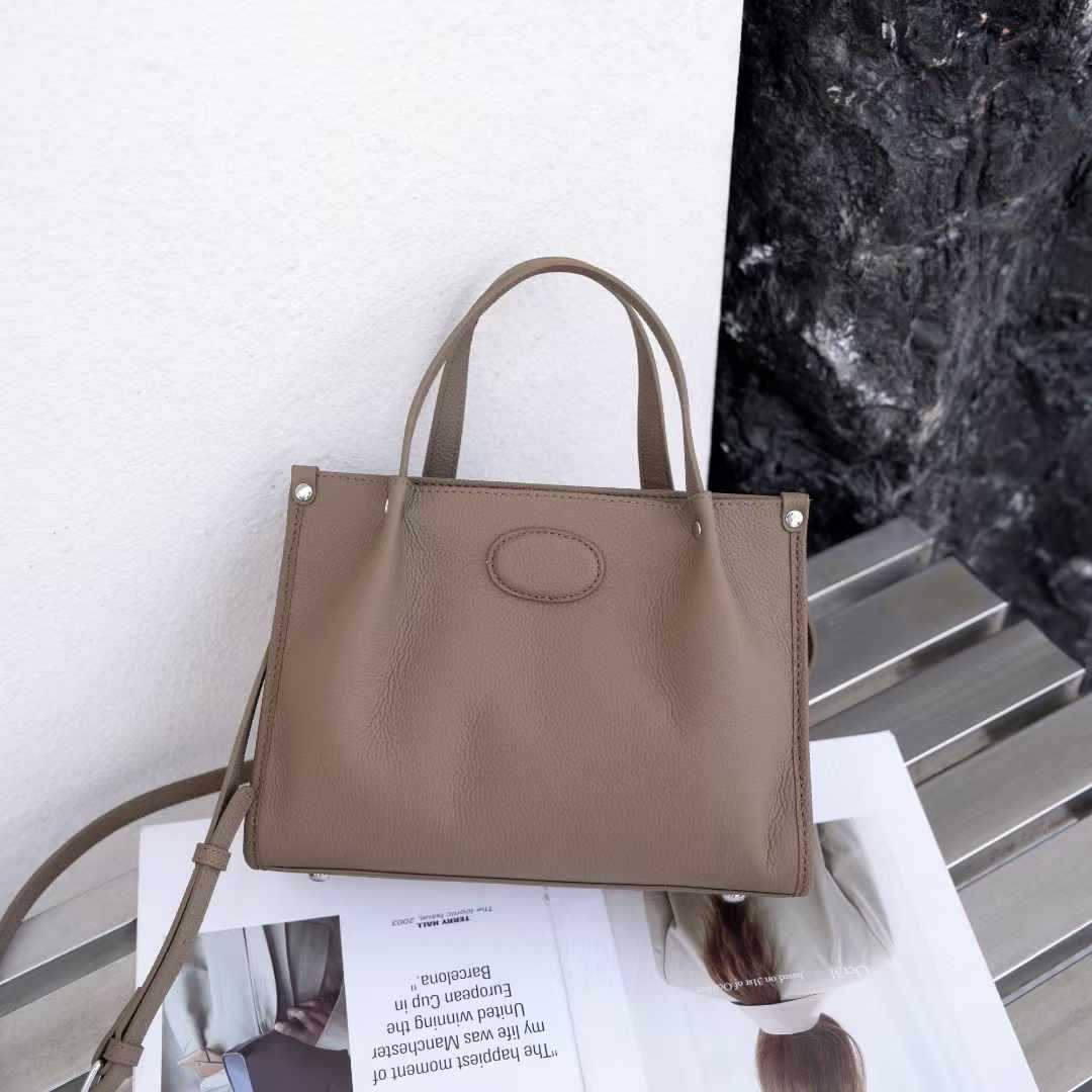 Korean Leather Portable Large Vegetable Tanning Bags