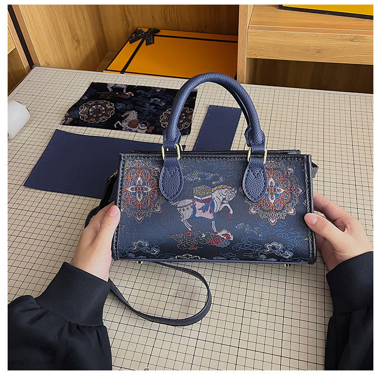 Women's Dynasty Brocade Material National Style Chinese Bags