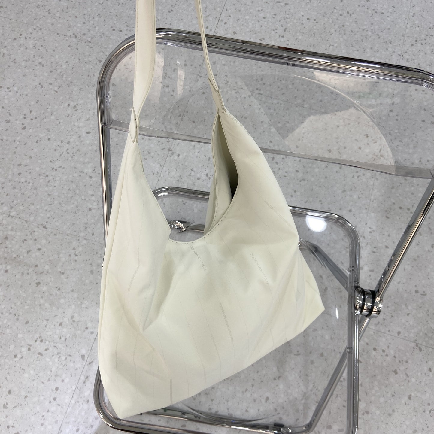 Women's Special Material Letter Simplicity Style Large Capacity Women's Shoulder Bag