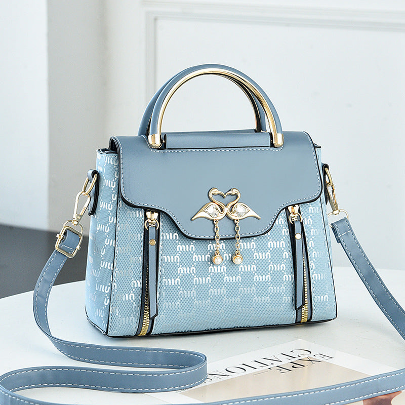 Women's Affordable Luxury Fashion Textured Mori Style Women's Shoulder Bag