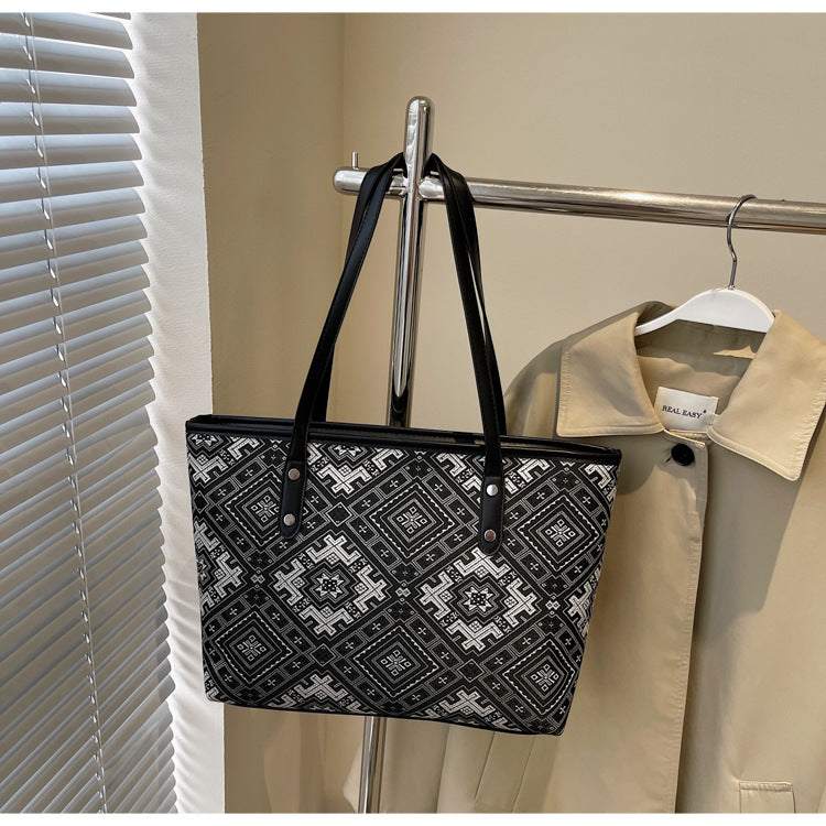 Trendy Women's Summer Sweet Exquisite Commuter Bags