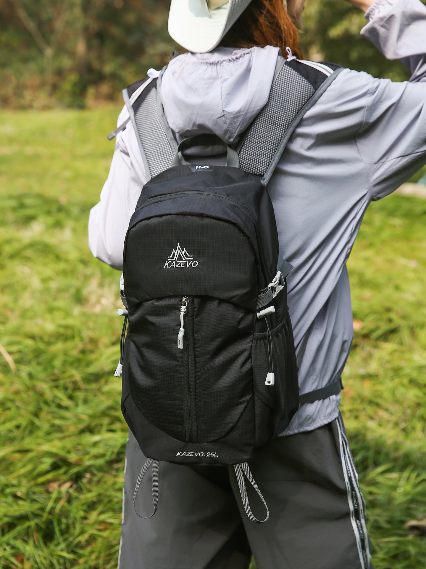 Large Capacity Hiking Good-looking Lightweight Tourist Sports Backpack