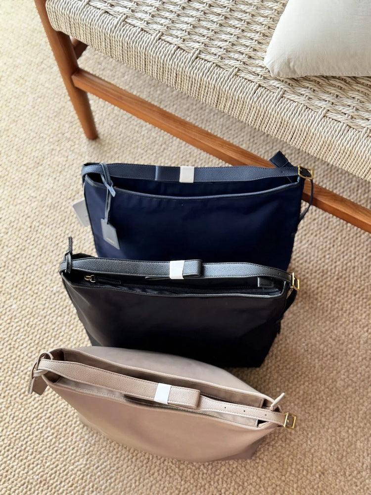 Contrast Color Canvas Design Mobile Retro Underarm Bag