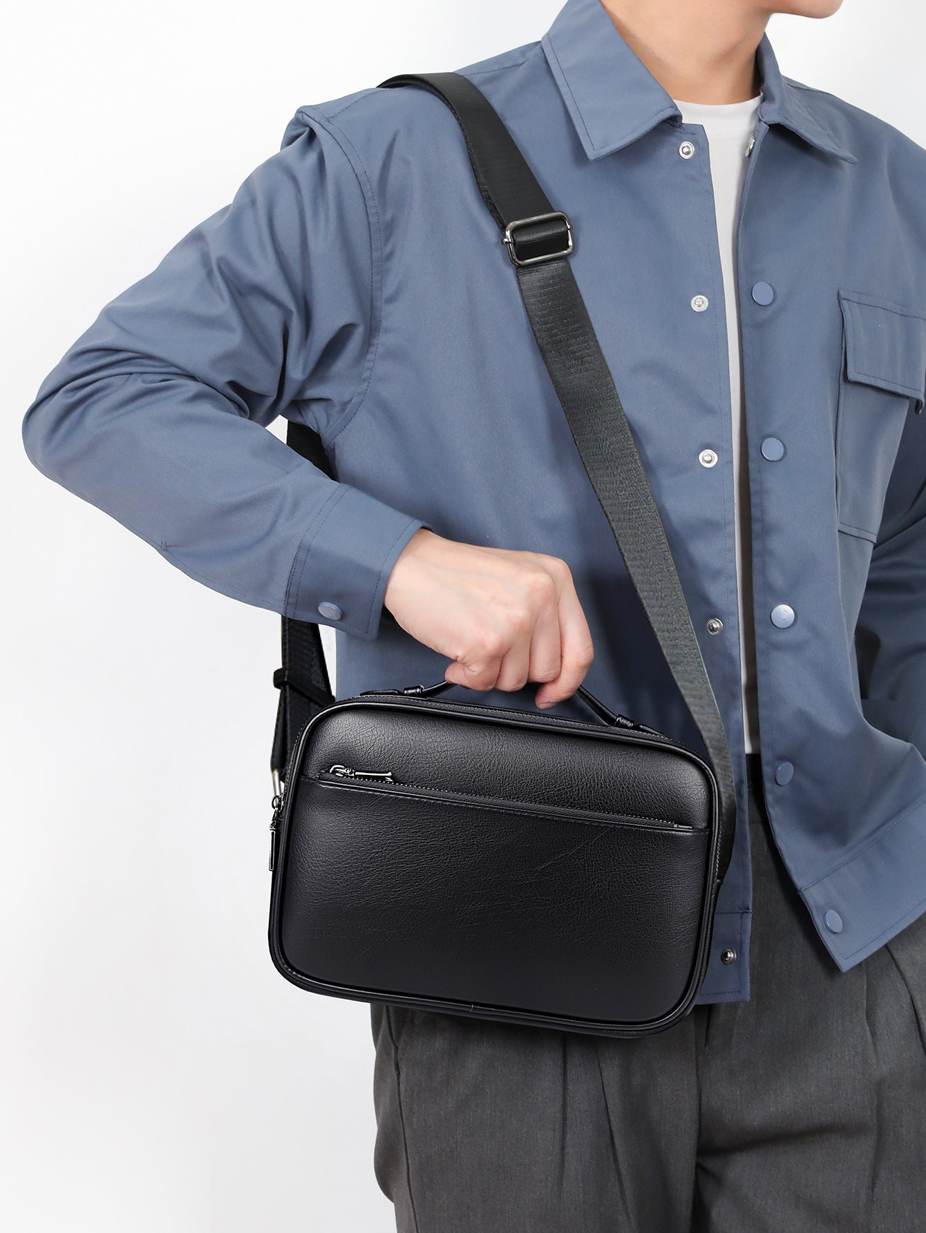 Men's Personality Simple Fashion Green Large Capacity Men's Messenger Bag