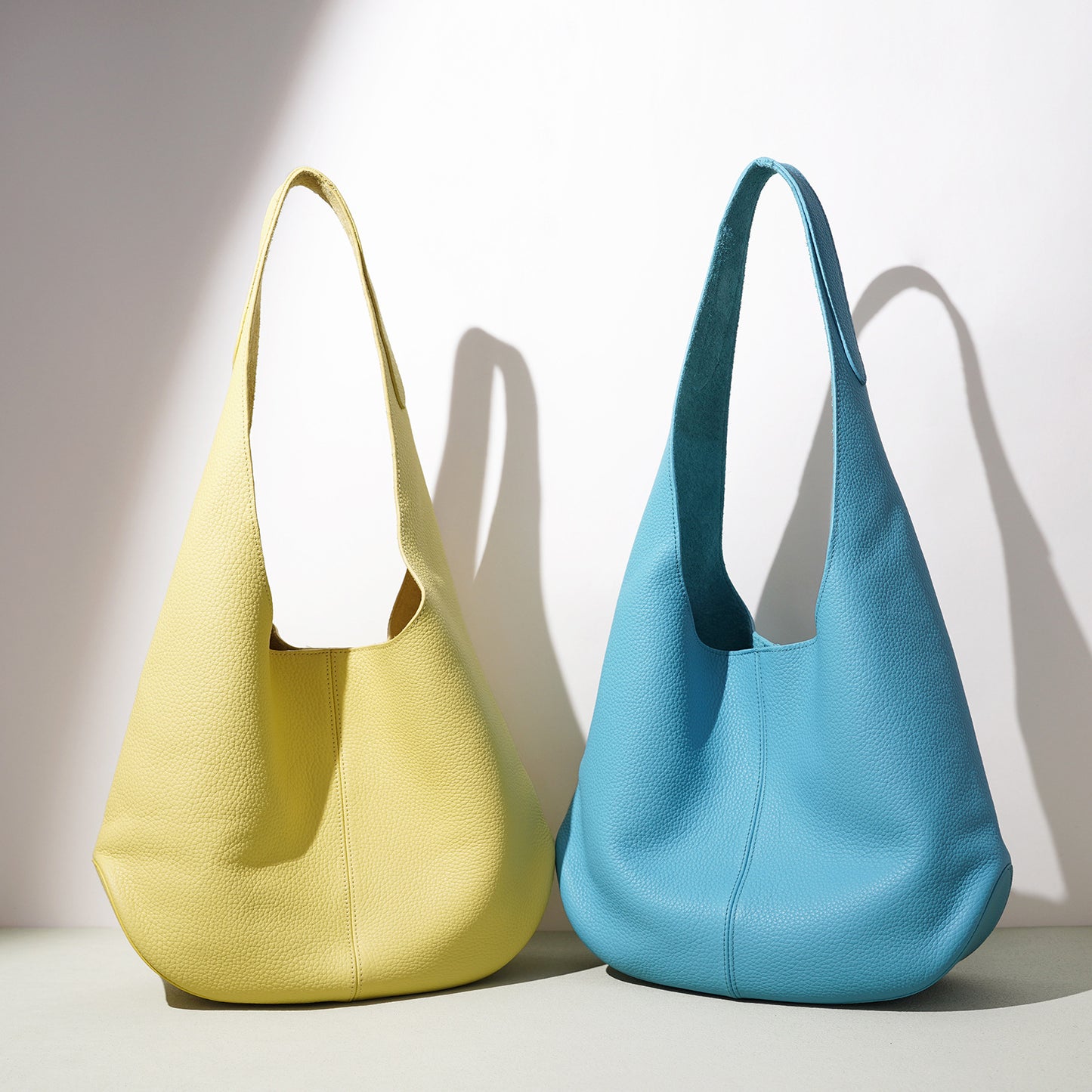 Style Design First Layer Cowhide Leather Commuting Women's Shoulder Bag