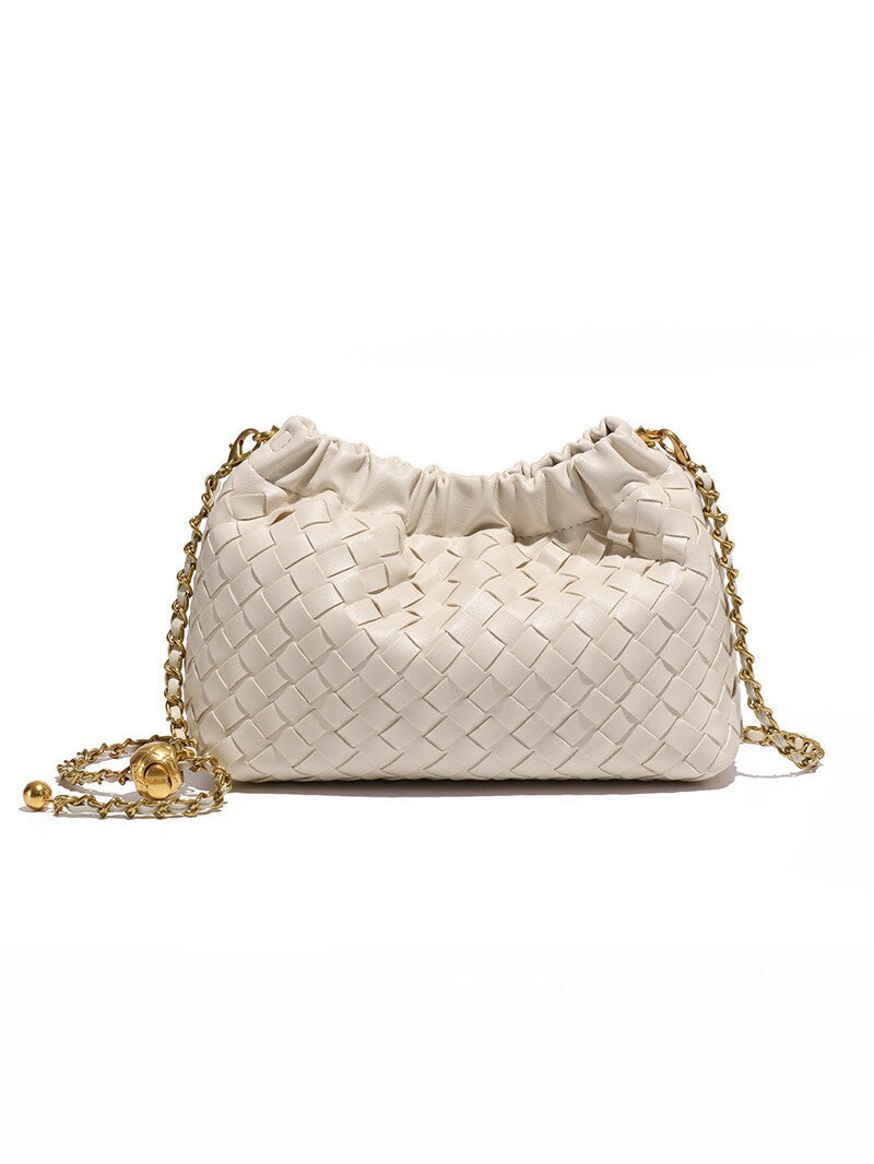 Women's Handmade Woven Cloud Classic Style Chain Versatile Light Luxury Women's Messenger Bag