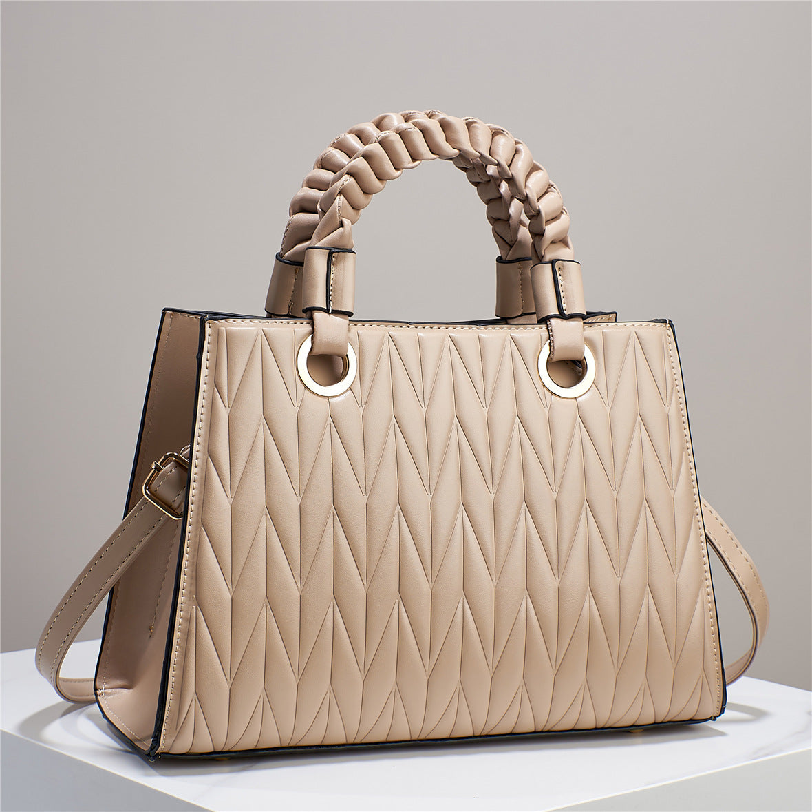 Women's Leaf Pattern Advanced Texture Solid Color Practical Handbags