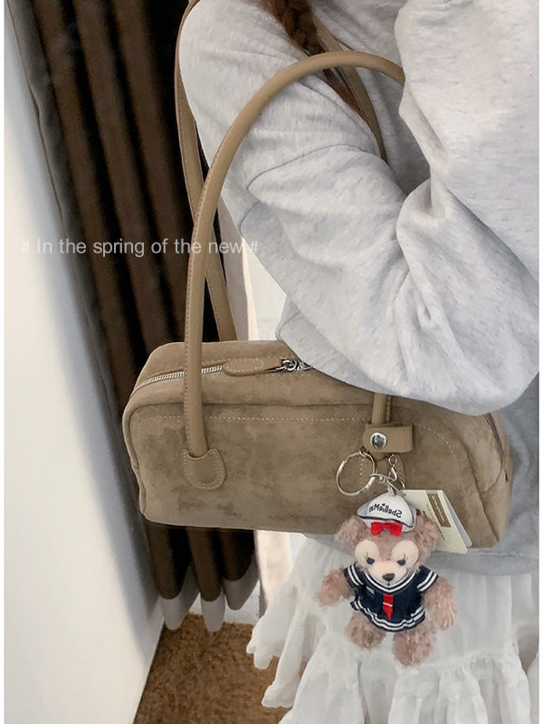 Women's Retro High-grade Simple Portable Suede Bowling Underarm Bag