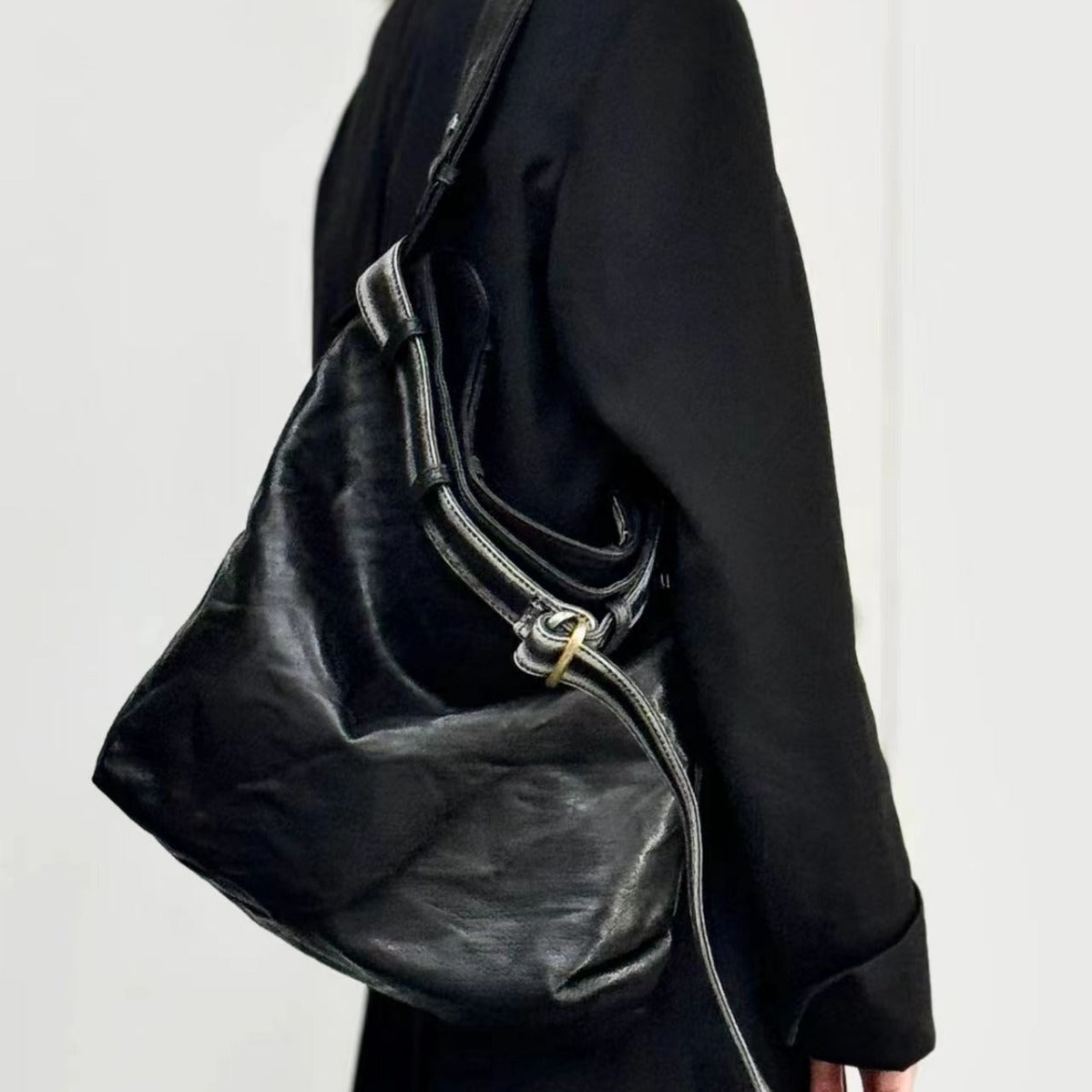 Le Simple Pleated Leather Wandering Son Mother Bags