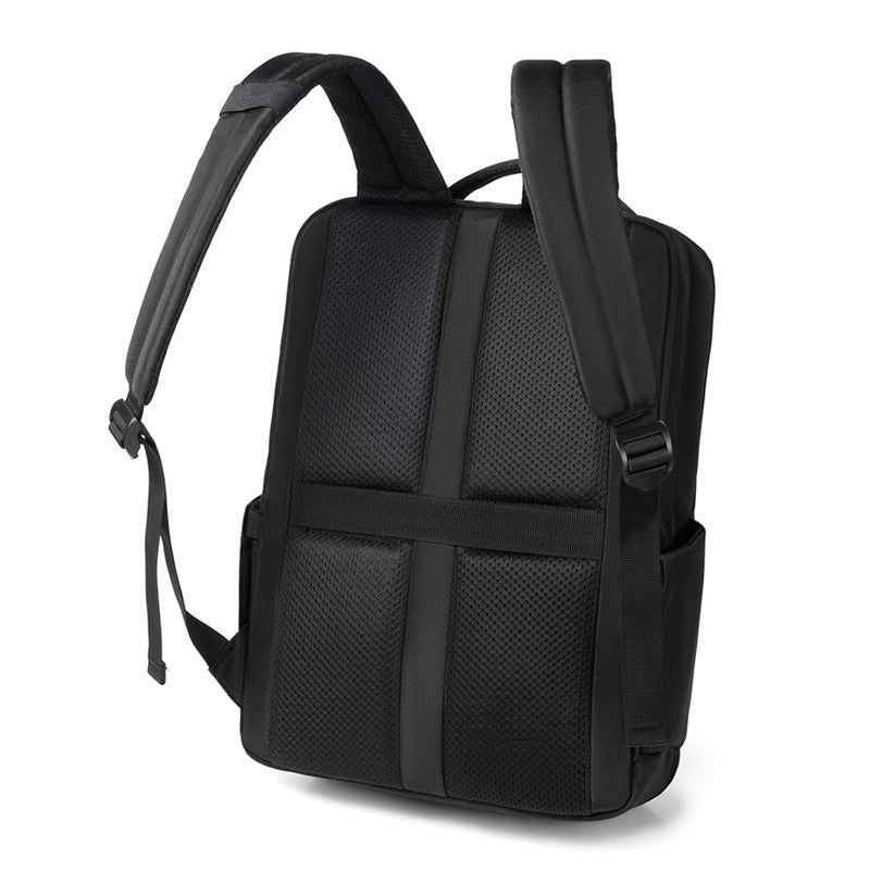 Men's Business Fashionable Large Capacity Waterproof Commuter Leisure Backpack