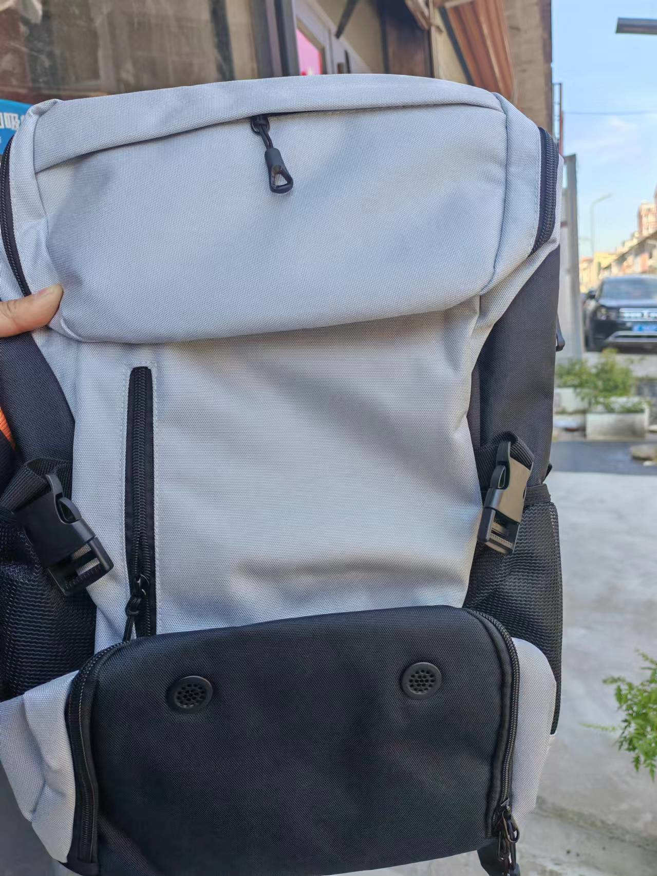 Independent Shoe Warehouse Waterproof Hard-wearing Breathable Basketball Backpacks