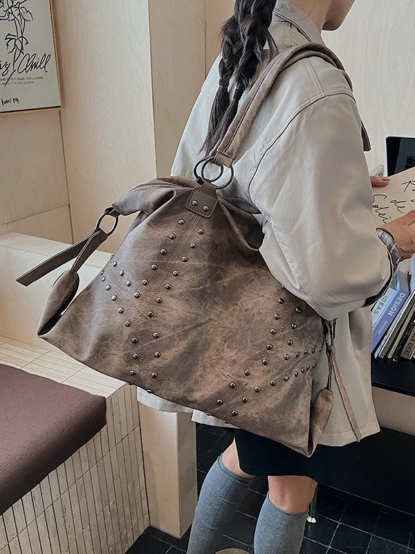 High Sense Personality Rivets Large Capacity Women's Shoulder Bag