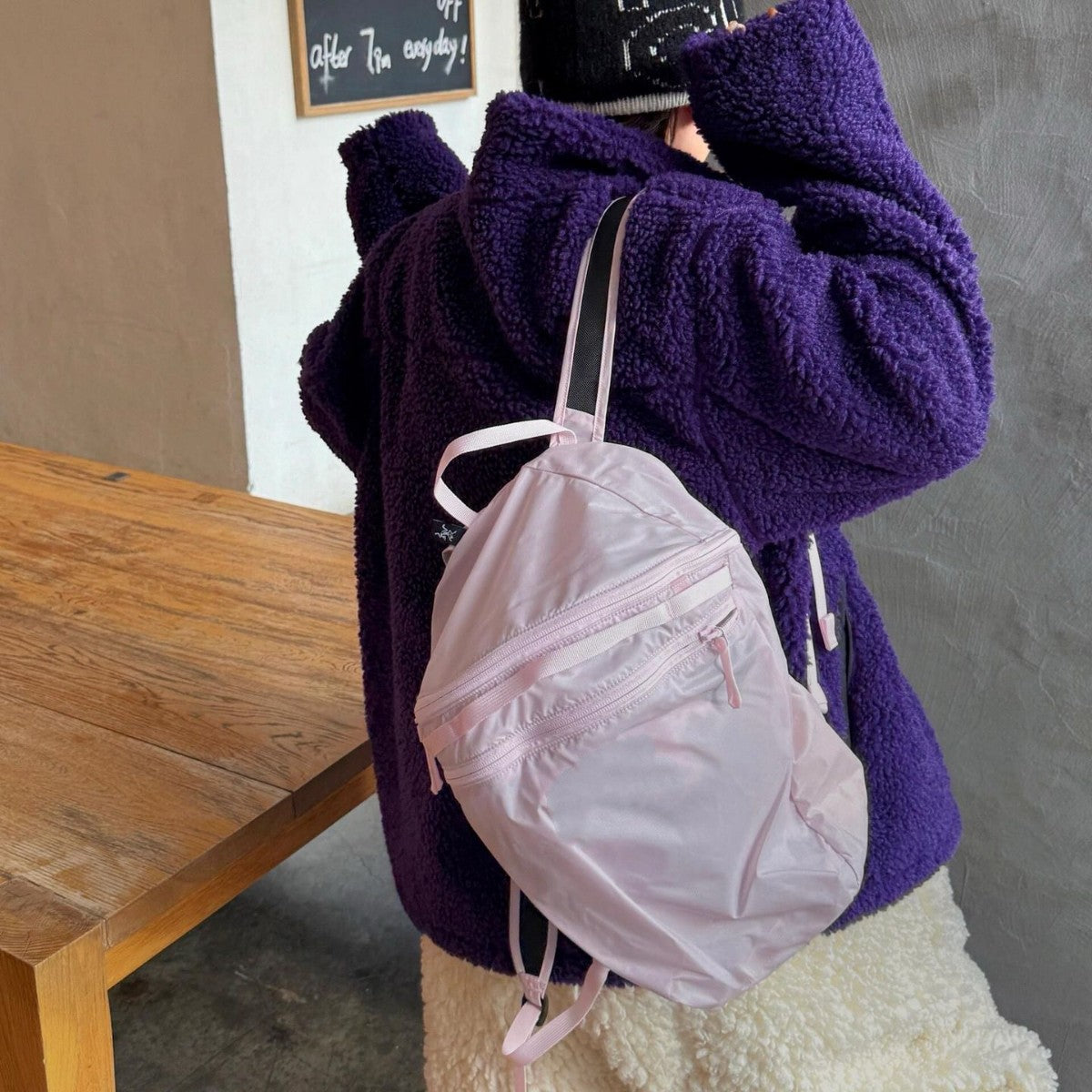 Light Large Capacity Waterproof Hiking Chicken Backpacks