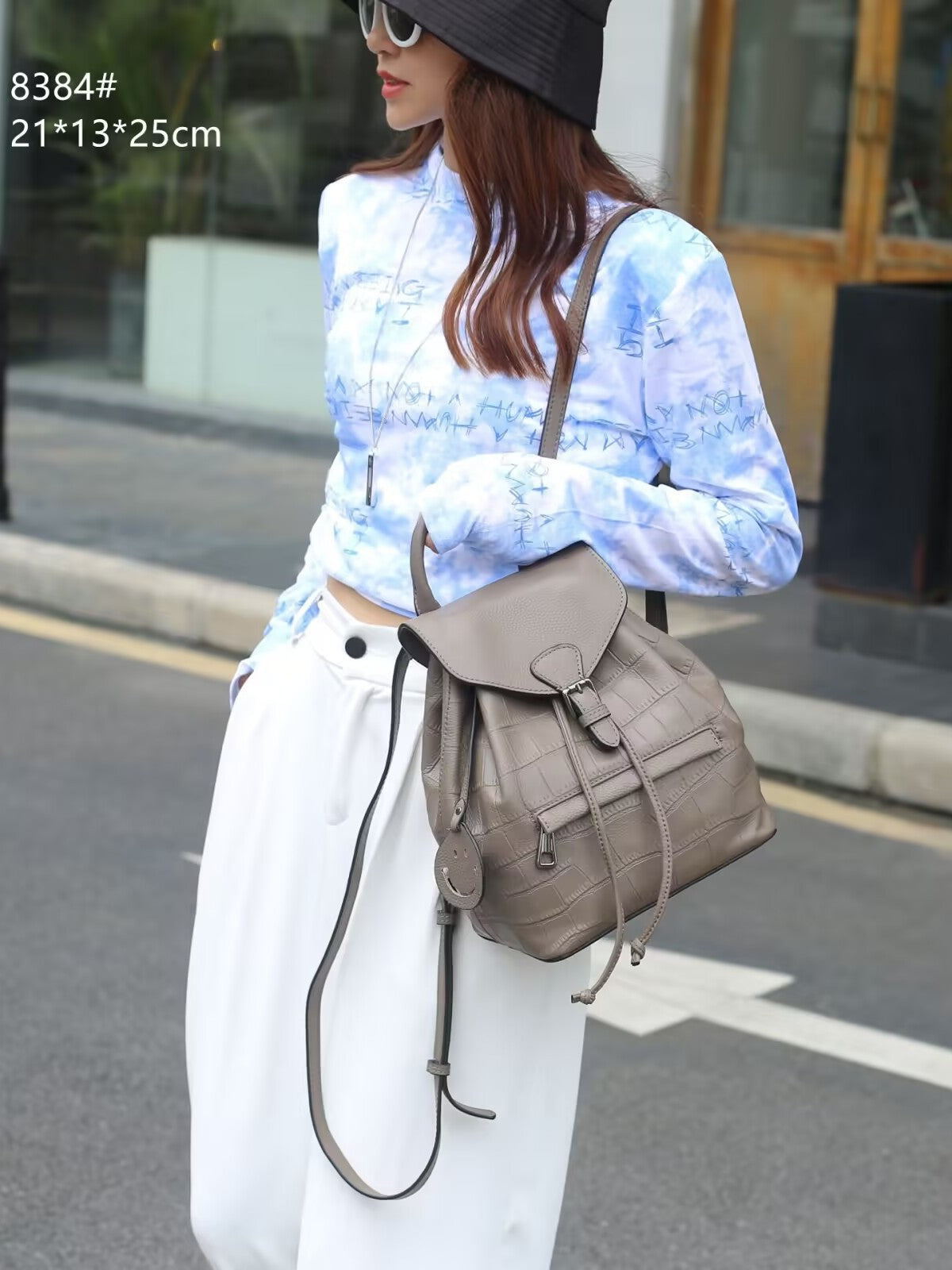 Women's Simple Crocodile Pattern Drawstring Flip Commute Backpacks