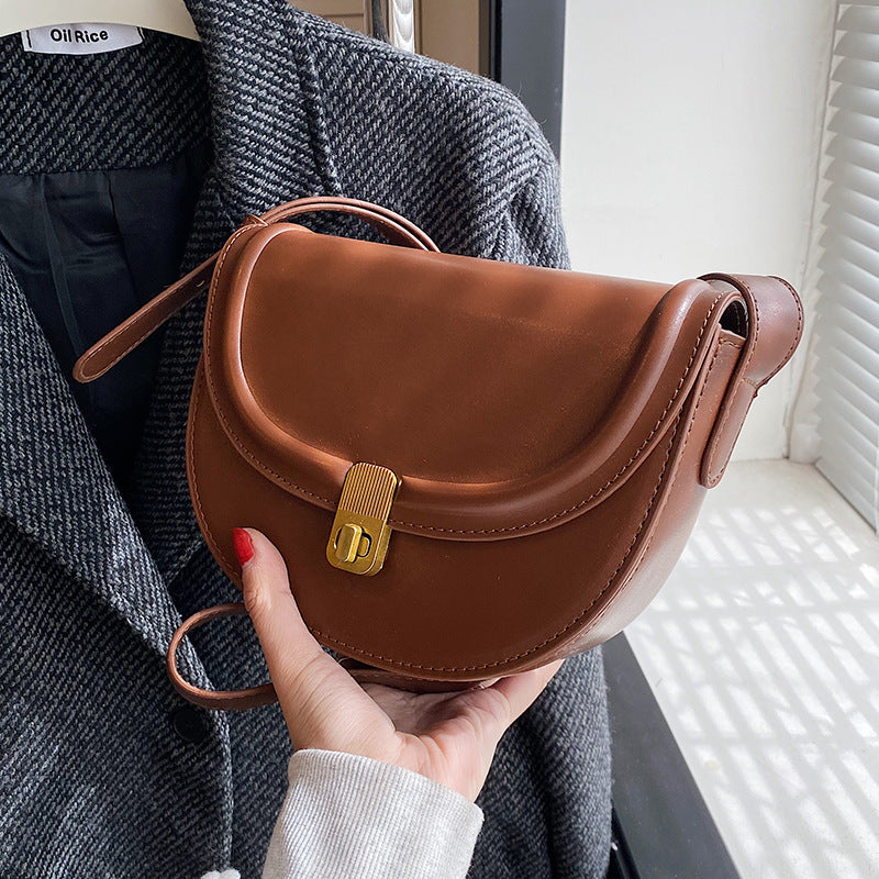 Women's Retro Textured Popular One Saddle Women's Messenger Bag