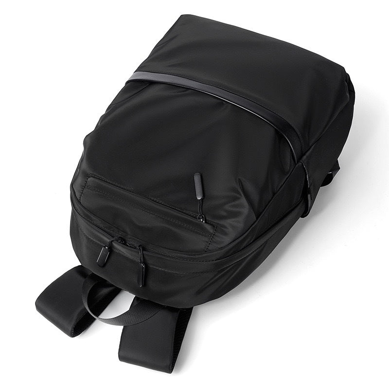 Comfortable Men's Large Capacity Computer Lightweight Business Backpack