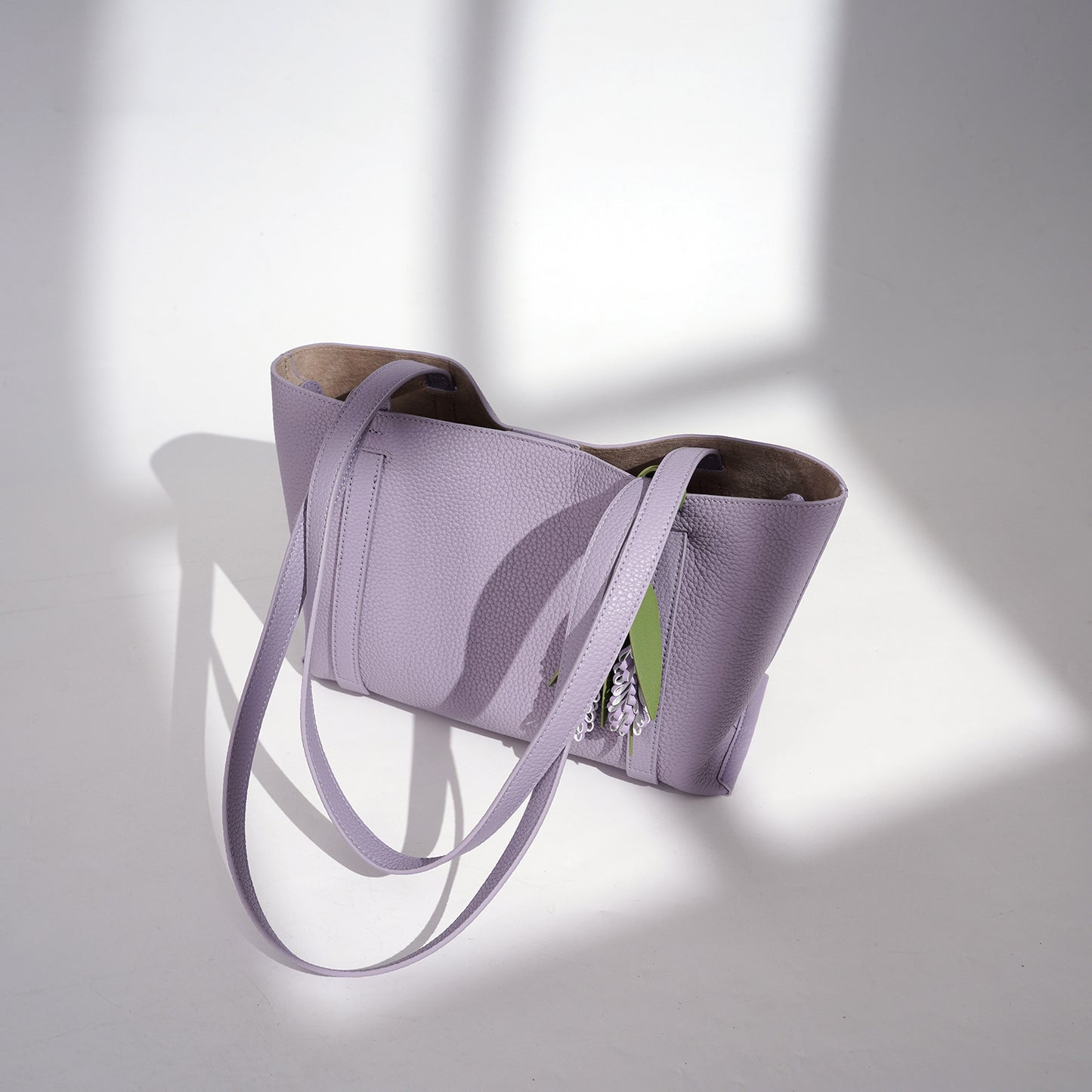 Women's Leisure Series Early Spring Lazy Genuine Handbags