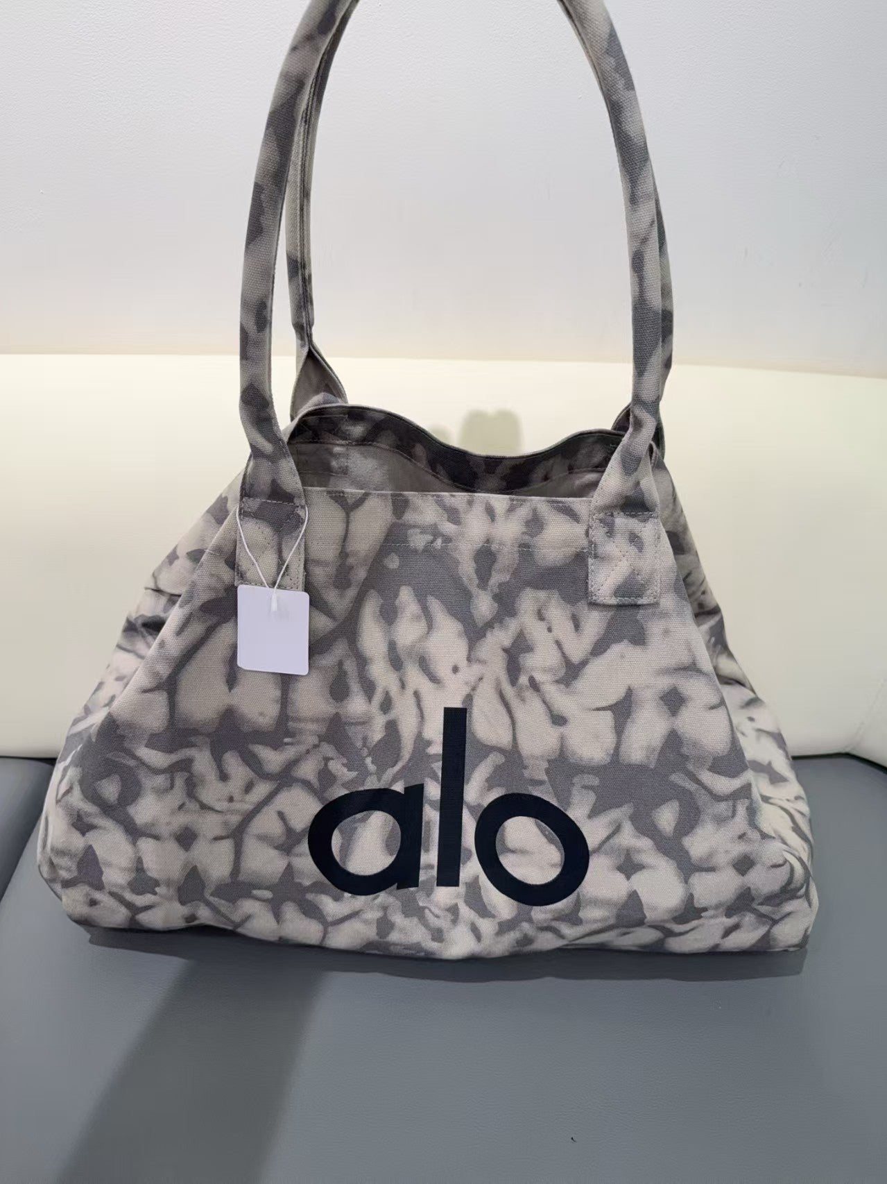 Autumn Letter Printing Dye Daily Leisure Fitness Women's Handbag