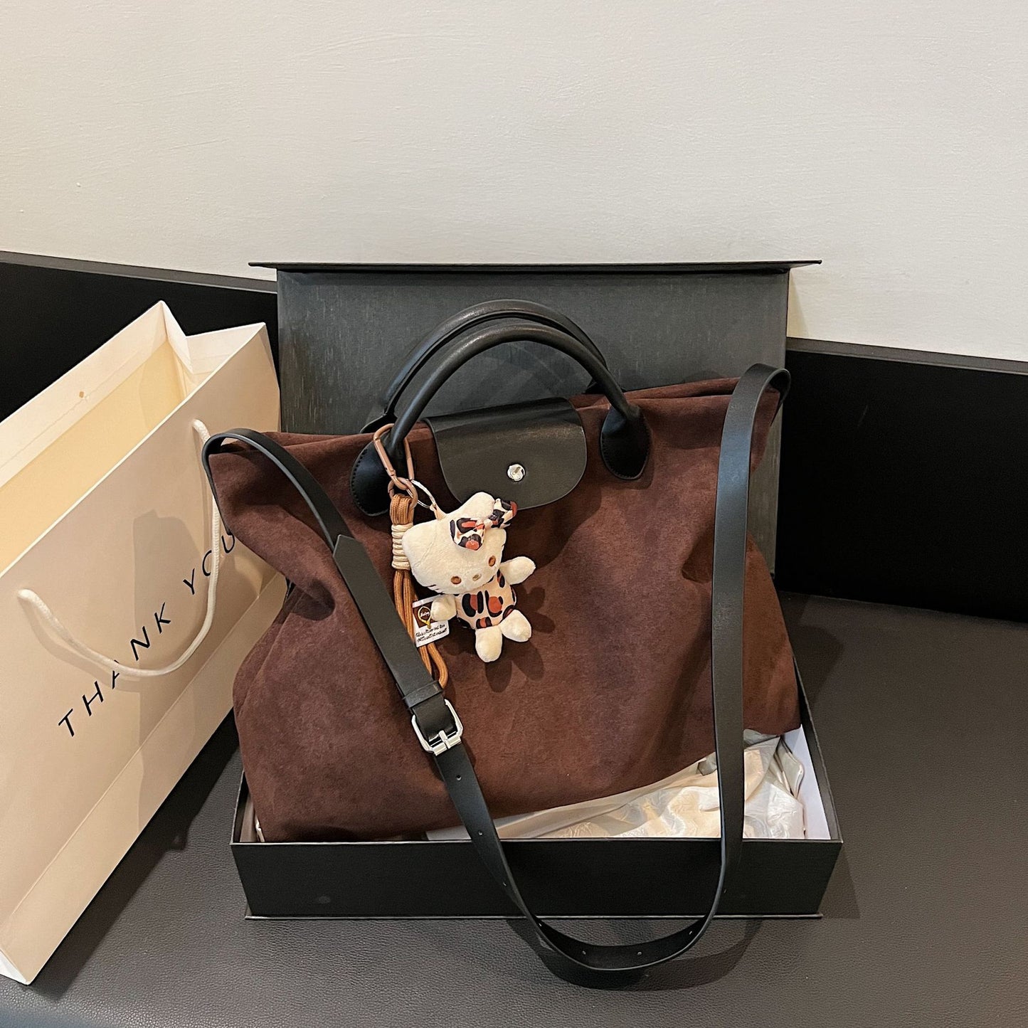 Women's Vintage Frosted Suede Large Capacity Commuter Tote Bag