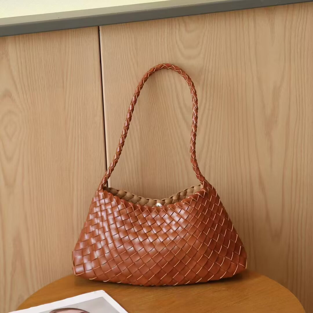 Women's Sense Authentic Leather Weave Underarm Versatile Vegetable Basket Women's Shoulder Bag