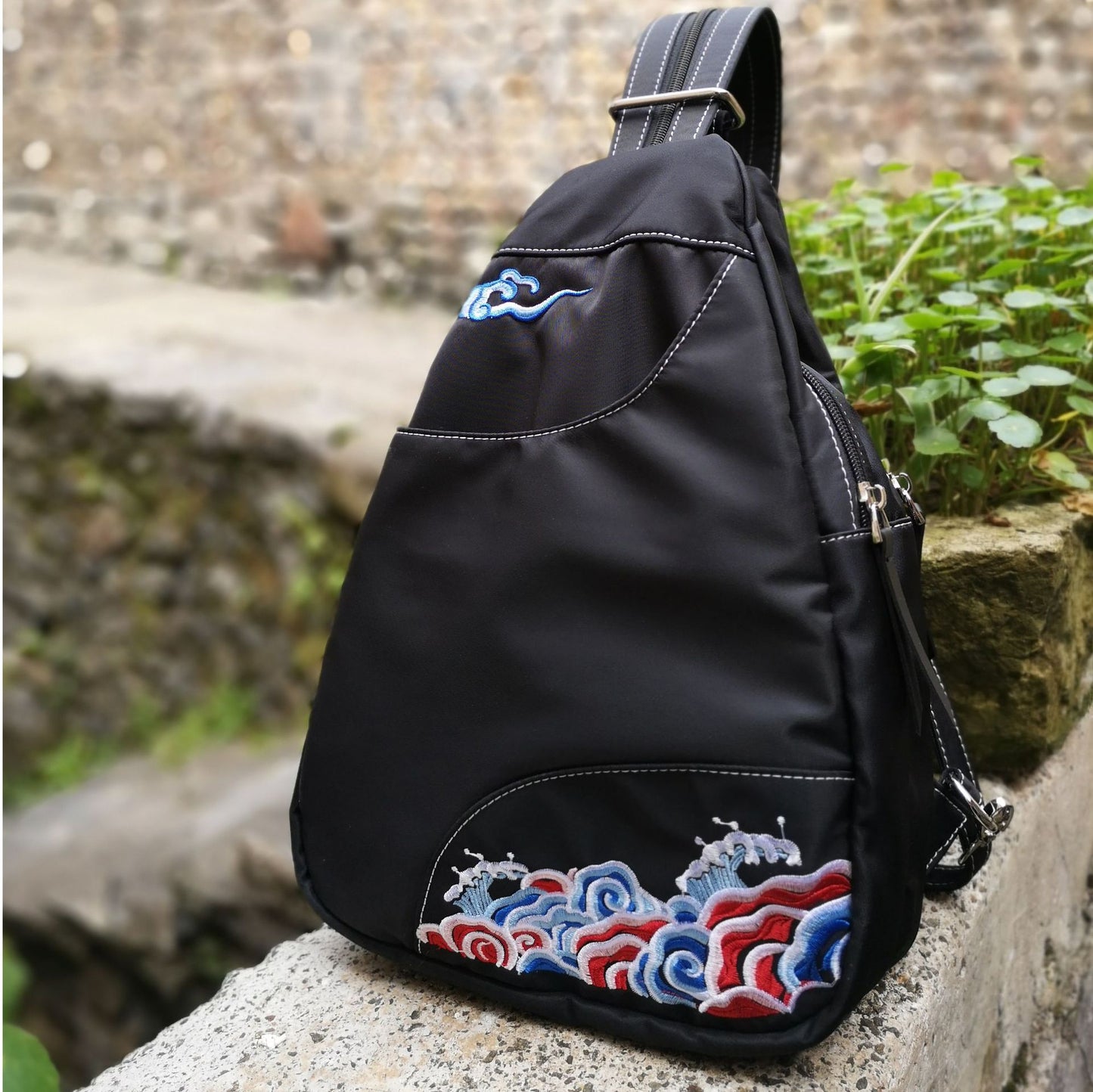 Women's Embroidered Chinese Style Floating Cloud Designer Waterproof Nylon Cloth Artistic Leisure Backpack
