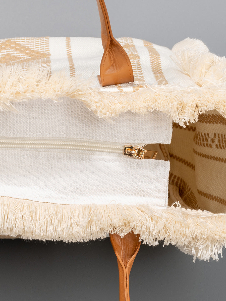 Canvas Large Capacity Female Tassel Seaside Holiday Women's Shoulder Bag