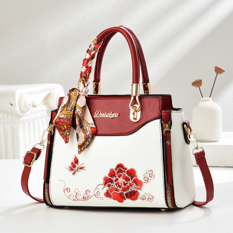 Women's Gift High Sense Chinese Style Embroidery To Women's Handbag
