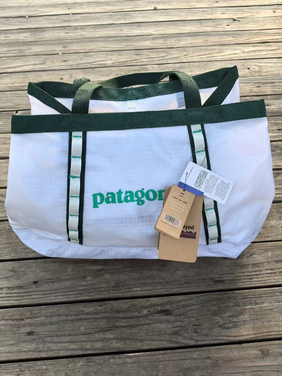 Women's & Men's Large Capacity Waterproof Dry Wet Separation Tote Bag
